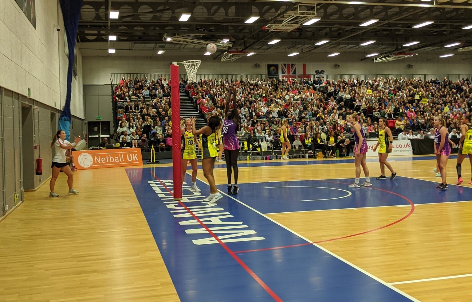 Vitality Netball Superleague: Manchester Thunder just edge ...