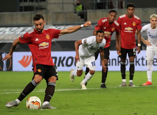 Bruno Fernandes' penalty sends Manchester United into ...