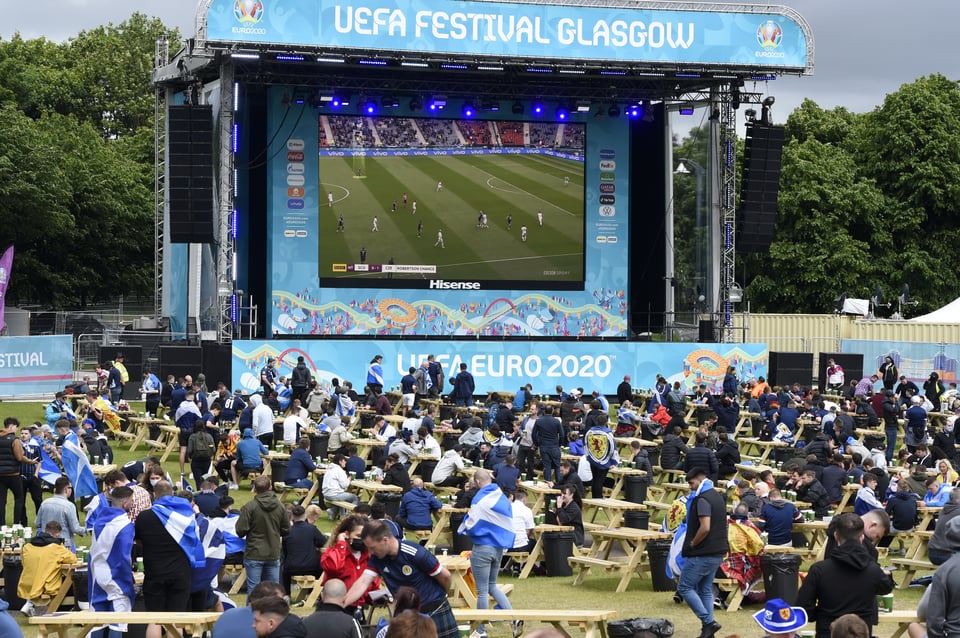 More Than A Wee Dram England And Scotland Fans Expected To Buy 3 4m Pints During Euro 2020 Clash Newschain