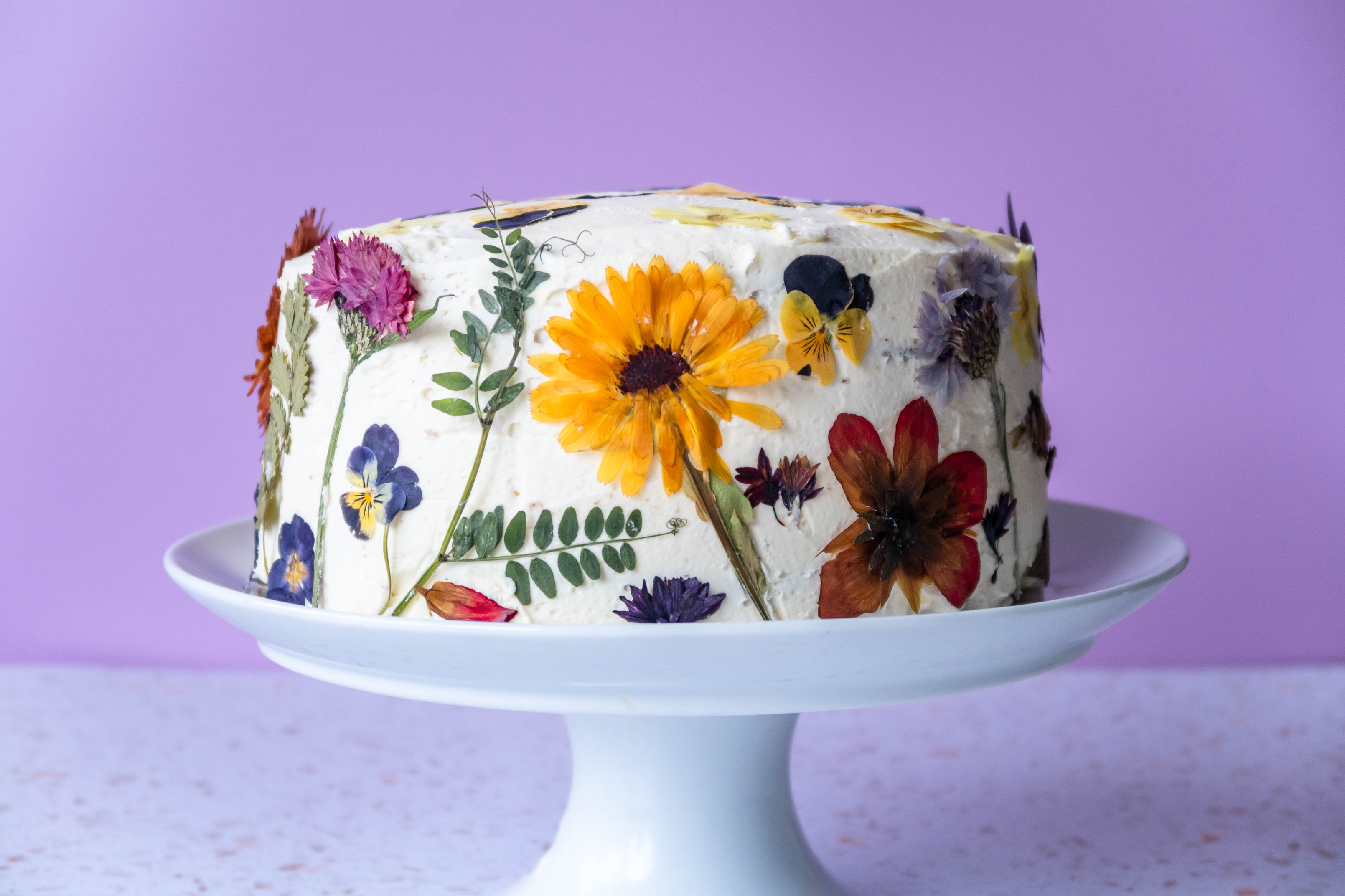 20 Edible Flower Recipes To Satisfy Your Taste Buds